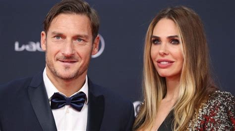 totti rolex ilary blasi|totti ilary guerra dei rolex.